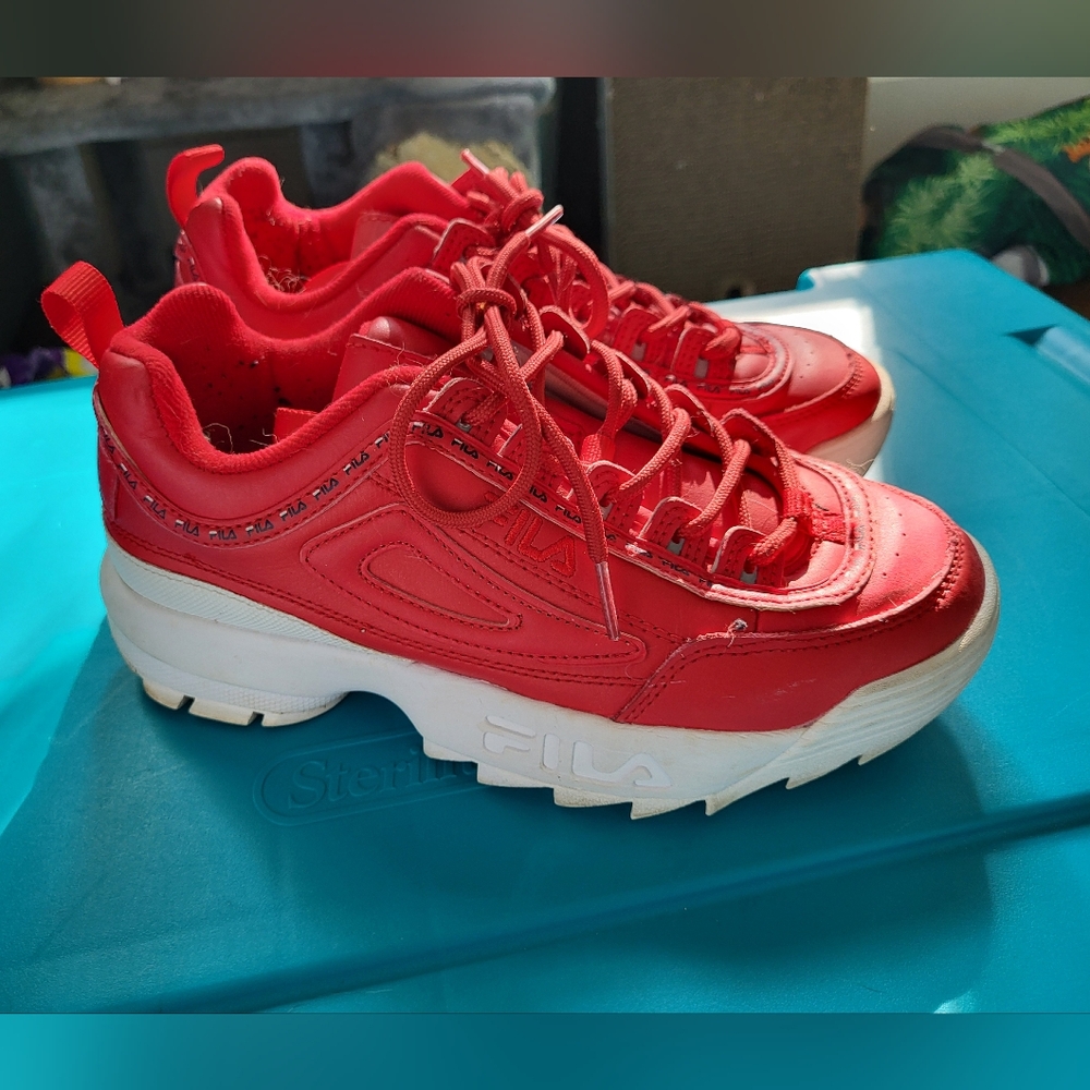 Red Fila Disruptors Chunky Filas